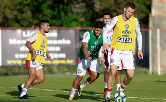 Bahia treina forte para enfrentar a Chapecoense