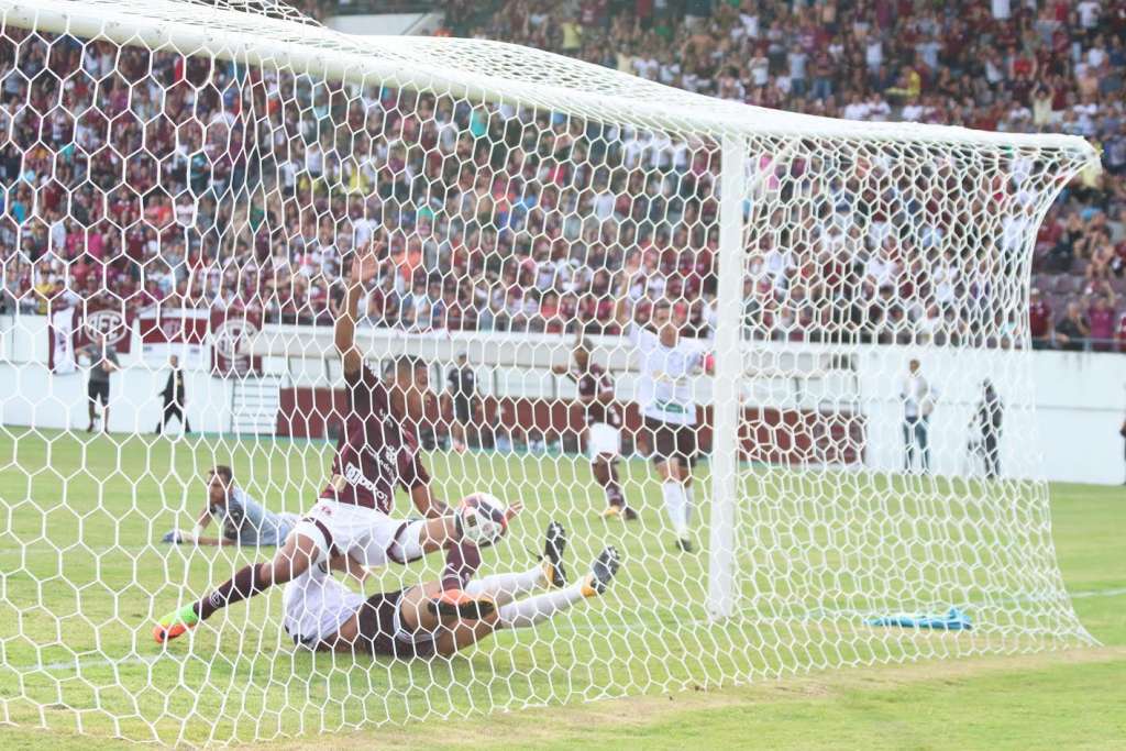 Ferroviária reescreve história da final de forma diferente (Foto: Leonardo Fermiano)