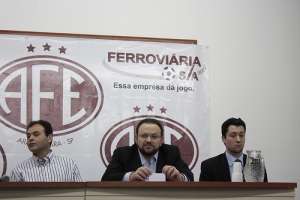 Prefeito de Araraquara, Edinho festeja conquista e de calendário anual para a Ferroviária