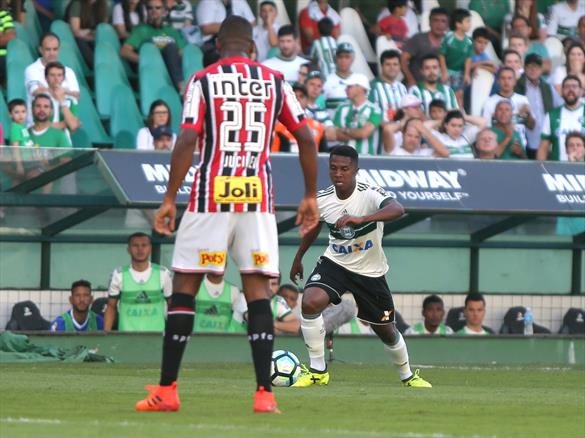 Dorival faz alerta para que o São Paulo não repita os erros deste ano