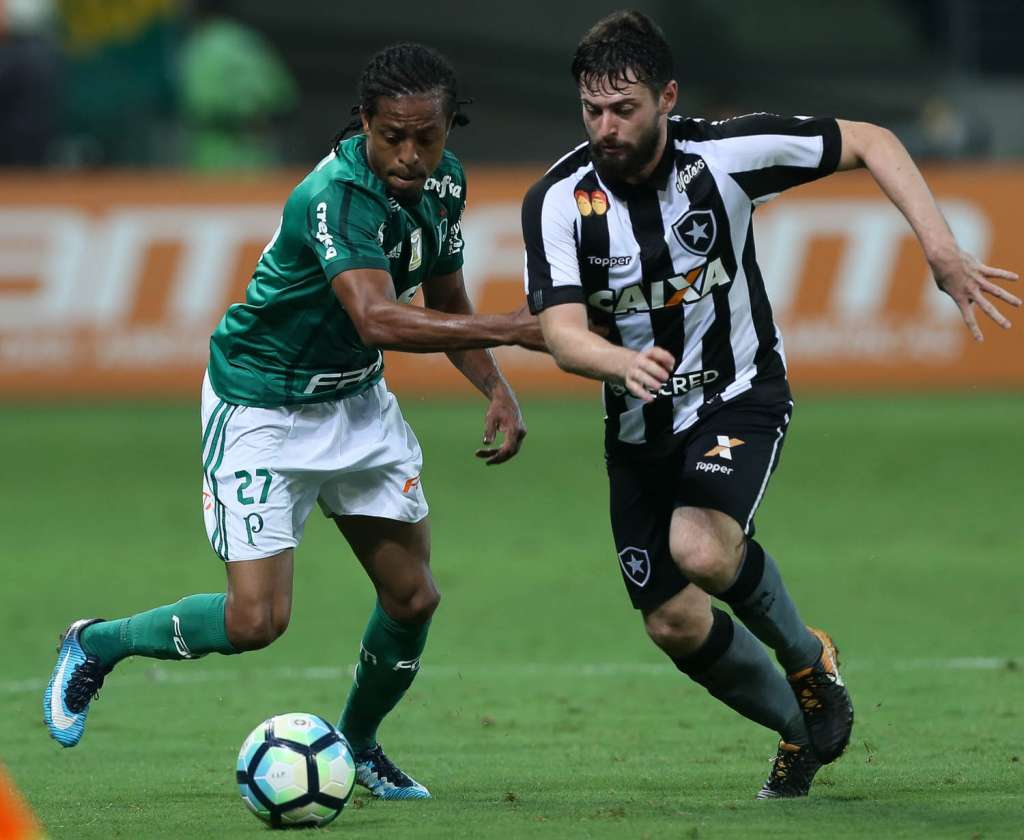 Jair assume culpa por derrota do Botafogo: 'Grande responsável sou eu'