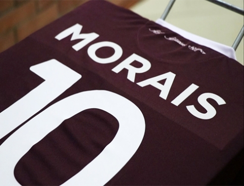 Tanto que nessa terça-feira, anunciou a contratação do meio-campo Morais, primeiro reforço para a disputa do Paulistão