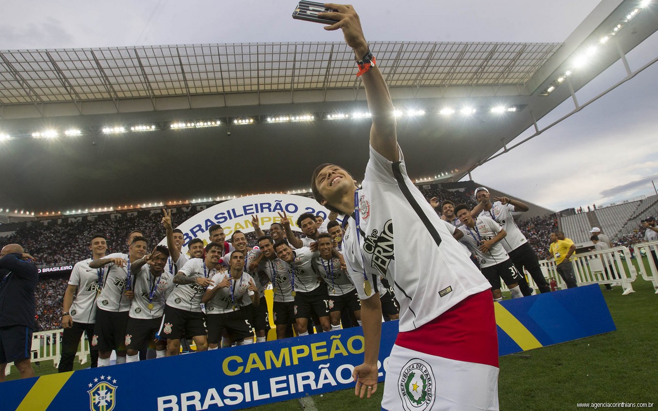 Corinthians espera ter seu elenco fechado antes da Florida Cup, em janeiro