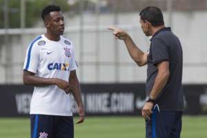 Com boas relações, Paraná deve receber jogadores emprestados pelo Corinthians