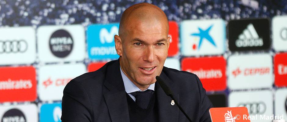 Espanhol: Zidane agradece Zé Roberto e exalta ’23 anos de amor’ do brasileiro pelo futebol