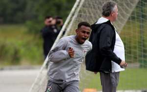 Abel fecha treino e faz mistério no Fluminense para encarar o Atlético-GO
