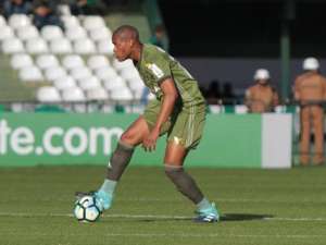 Provável titular, Márcio demonstra confiança em vitória do Coritiba sobre Chapecoense