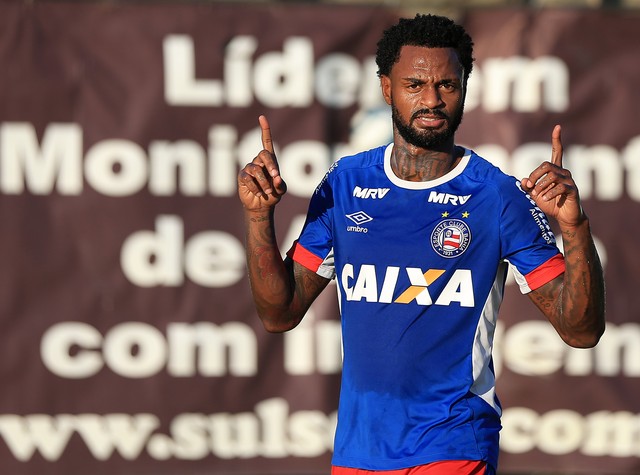 Corinthians tem acerto verbal com volante que já atuou na Ponte Preta e Santos