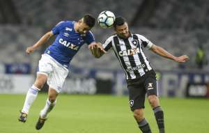 Botafogo x Cruzeiro - Ouvi dizer que Libertadores é obrigação!