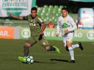 Brasileiro: Para seguir na elite, Coritiba desafia tabu fora contra Chapecoense