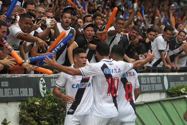 Vasco 2 x 1 Ponte Preta - Garotada da base decide e garante vaga na Pré-Libertadores! 2 0002050282554 img
