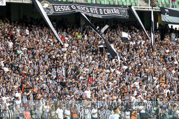 Torcida do Atlético-MG faz a festa no Independência