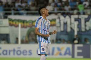 Na mira do Botafogo, atacante Bergson também interessa ao Vasco