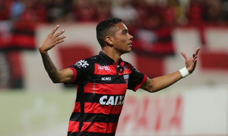 Carioca: Botafogo demonstra interesse em Luiz Fernando, destaque do Atlético-GO