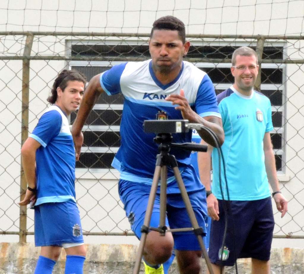 O São Caetano aperfeiçoa detalhes na preparação física para o Paulistão (Foto: Fabrício Cortinove)