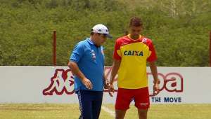 Paulistão: Bragantino contrata zagueiro com experiência no futebol da Malásia