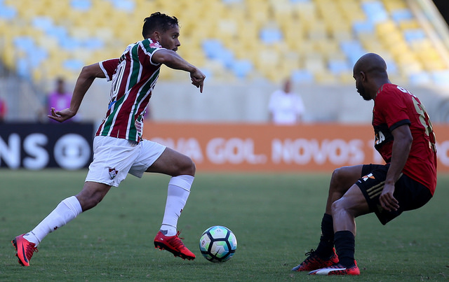 São Paulo entra na disputa com Corinthians e Cruzeiro por Gustavo Scarpa