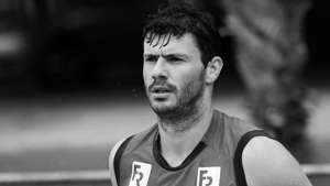 Ponte Preta confirma contratação de zagueiro ex-Vila Nova