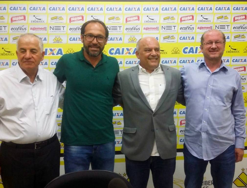 Catarinense: Ex-Inter, novo executivo de futebol é apresentado no Criciúma