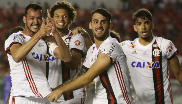 Derrota do Flamengo na Argentina deixou título da Sul-Americana bem mais longe da Gávea