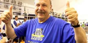 Peres se reúne com Modesto por transição e definições do Santos para 2018