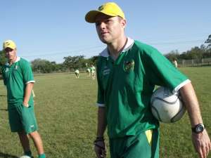 Palmeiras contrata auxiliar de Dunga na seleção para vaga de Valentim na comissão