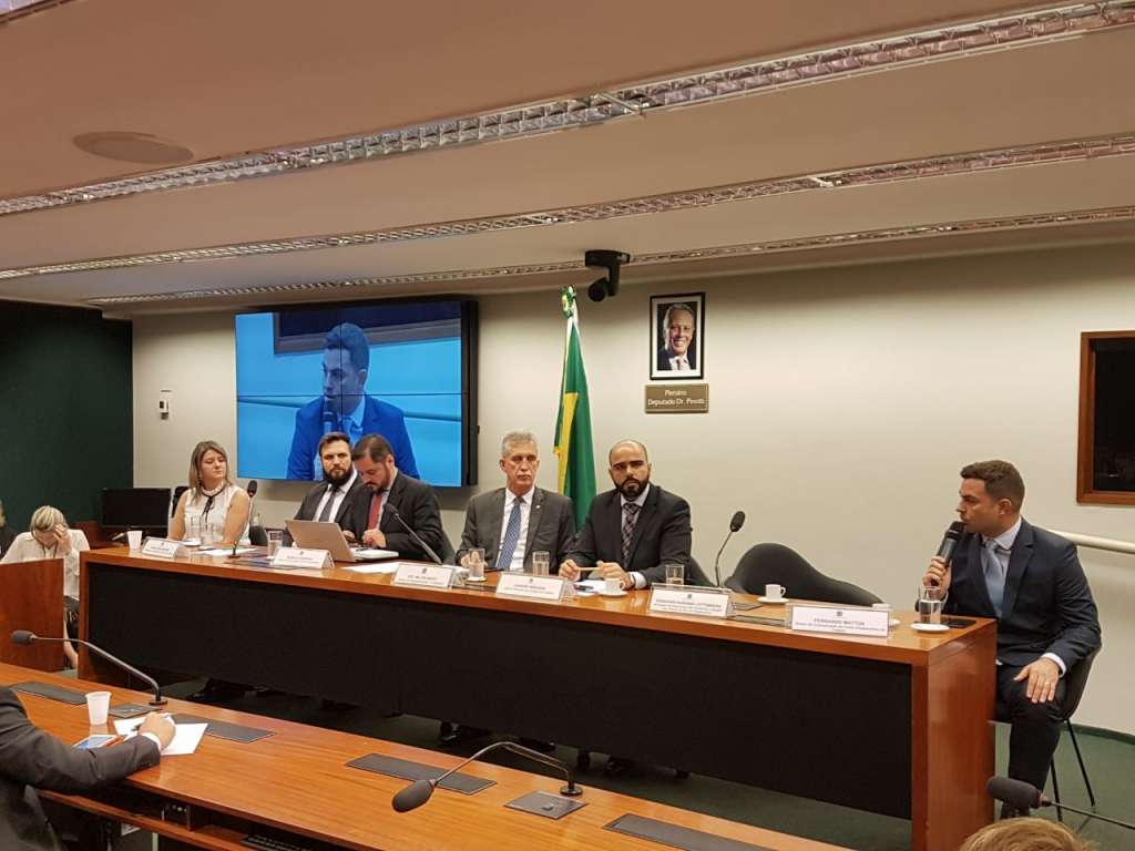 Romário pede pensão temporária às famílias de vítimas de acidente da Chapecoense