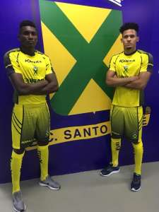 Paulistão: Com atletas da base, Santo André apresenta novo uniforme de treino
