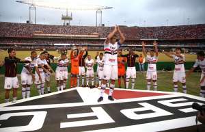 Após adeus de ídolo, São Paulo produz documentário em homenagem a Lugano