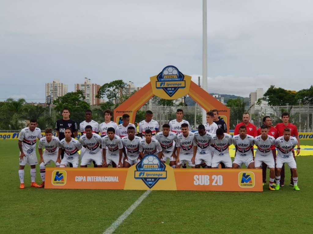 Com um a menos, São Paulo derrota o Palmeiras e conquista título sub-20 no RS