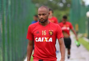 Paulistão: Ronaldo, volante do Sport, pode ser o quinto reforço da Ponte