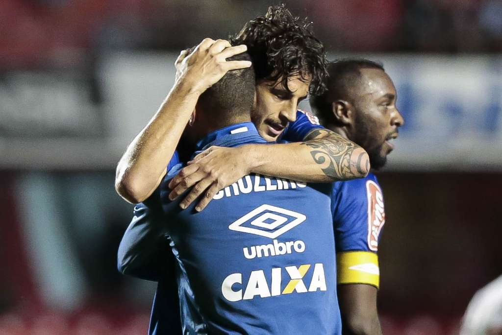 Sem acordo com o Cruzeiro, Hudson fica mais perto do São Paulo