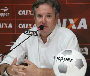 Baiano: Erasmo Damiani nega ofertas de Corinthians e Cruzeiro por David e Tréllez