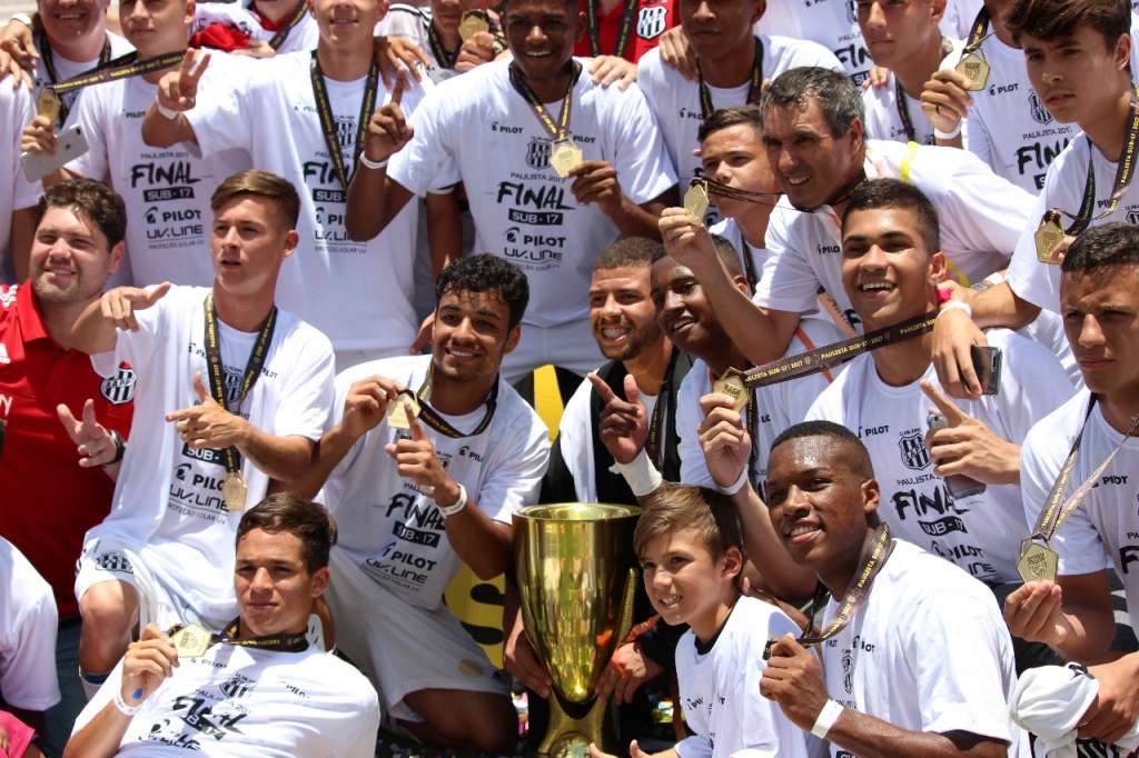 De forma inédita, a Ponte Preta conquistou o título do Paulista Sub 17