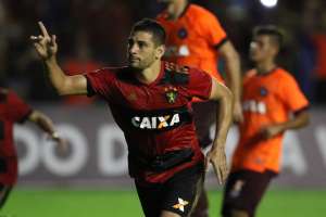 Sport aguarda proposta do São Paulo por Diego Souza, mas promete fazer jogo duro