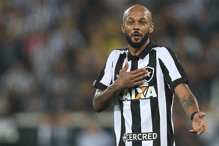 Botafogo faz ‘jogo duro’ e aguarda dinheiro para liberar Bruno Silva