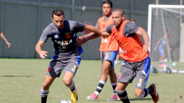 Goiano: Atlético fecha com Lucas Rocha e quer Tomás Bastos