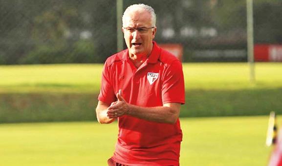 Treinador dará espaço aos jovens da base em 2018