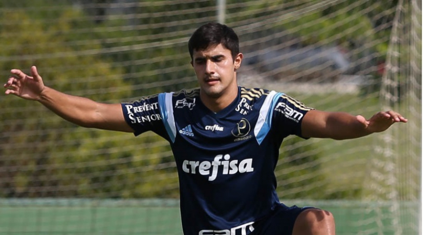 Bahia, Vasco, Atlético-PR e Sport tentam acerto com Thiago Martins