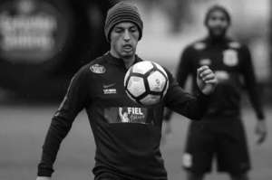 Ponte Preta enfim oficializa Marciel, do Corinthians