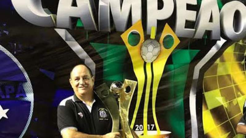 Amapaense: Santos se aproxima de acerto com técnico Edson Porto