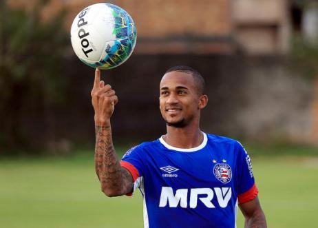 Eduardo deverá vestir a camisa da Chape