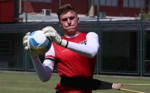 Alvo de Guarani e Vila Nova, Lucas Perri permanece no São Paulo