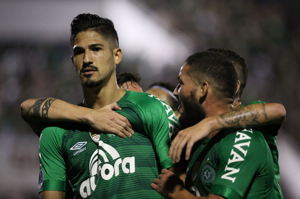 Após deixar a Chapecoense, Túlio de Melo acerta com time japonês