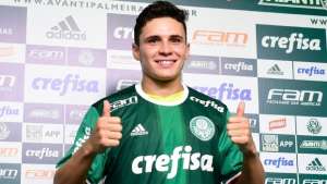 Palmeiras libera Raphael Veiga para negociar com o Atlético-PR
