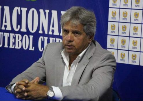 Arthur Bernardes deixa o Nacional-AM para assumir time do exterior
