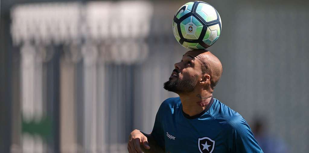 Ponte ainda não liberou Bruno Silva para o Cruzeiro. (Foto: Divulgação / Botafogo)