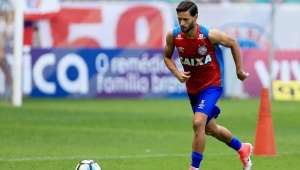 Corinthians abre mão de Douglas para finalmente contratar Juninho Capixaba