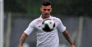 Novela com Flamengo pode fazer lateral do Santos parar em 'filial' do Manchester City