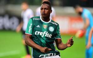 Paulistão: Palmeiras fecha venda de zagueiro ao Barcelona por cerca de R$ 46 milhões